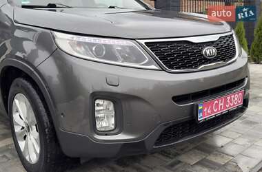 Позашляховик / Кросовер Kia Sorento 2013 в  фото 9 Позашляховик / Кросовер Kia Sorento 2013 в