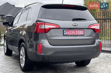 Позашляховик / Кросовер Kia Sorento 2013 в  фото 15 Позашляховик / Кросовер Kia Sorento 2013 в