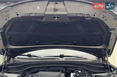 Позашляховик / Кросовер Kia Sorento 2013 в  фото 39 Позашляховик / Кросовер Kia Sorento 2013 в
