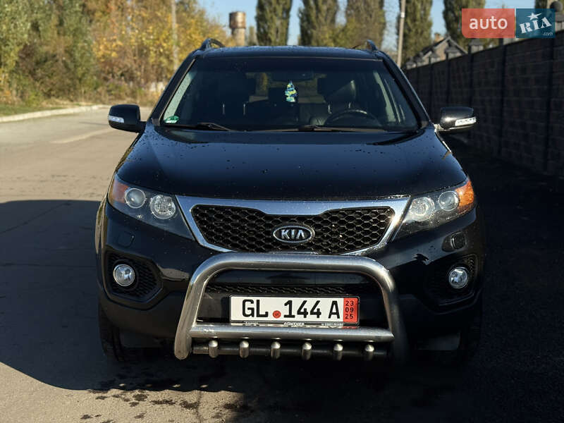 Позашляховик / Кросовер Kia Sorento 2011 в Рівному