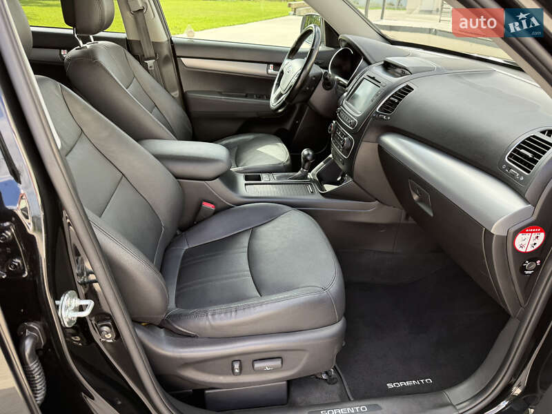 Позашляховик / Кросовер Kia Sorento 2012 в Луцьку фото 38 Позашляховик / Кросовер Kia Sorento 2012 в Луцьку