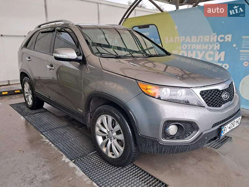 Позашляховик / Кросовер Kia Sorento 2010 в Лубнах