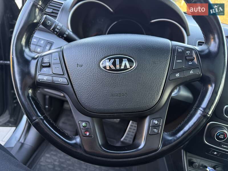 Позашляховик / Кросовер Kia Sorento 2013 в Чернівцях фото 24 Позашляховик / Кросовер Kia Sorento 2013 в Чернівцях