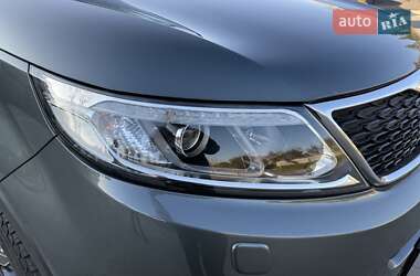 Внедорожник / Кроссовер Kia Sorento 2013 в 