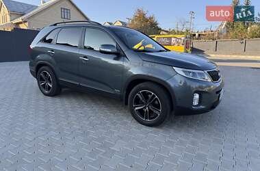 Внедорожник / Кроссовер Kia Sorento 2013 в 