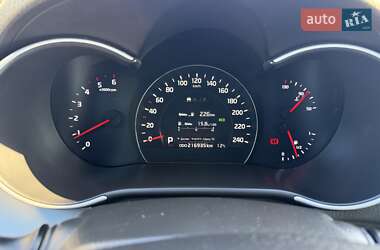 Внедорожник / Кроссовер Kia Sorento 2013 в 