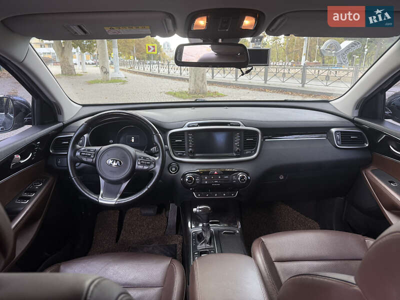 Позашляховик / Кросовер Kia Sorento 2015 в Одесі