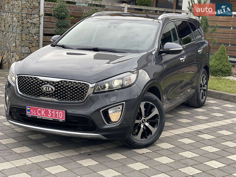 Внедорожник / Кроссовер Kia Sorento 2017 в Стрые