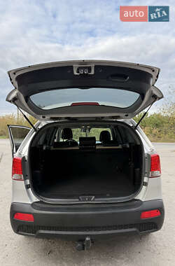 Внедорожник / Кроссовер Kia Sorento 2010 в 