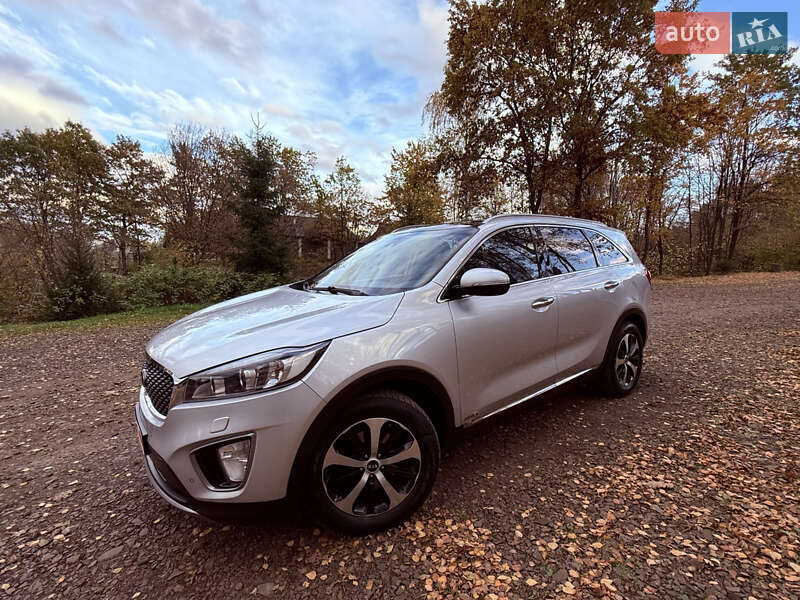 Позашляховик / Кросовер Kia Sorento 2016 в Стрию