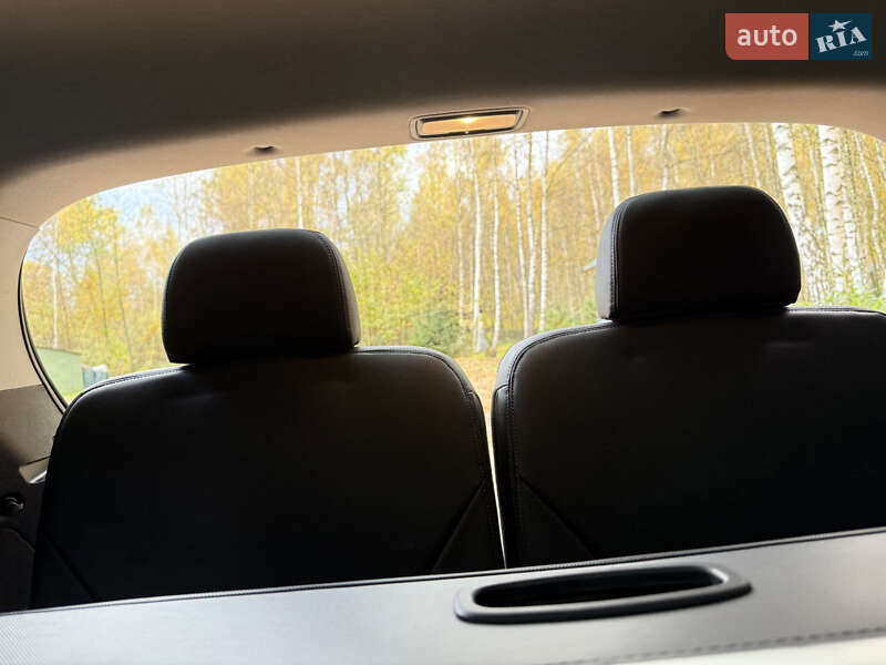 Позашляховик / Кросовер Kia Sorento 2016 в Стрию