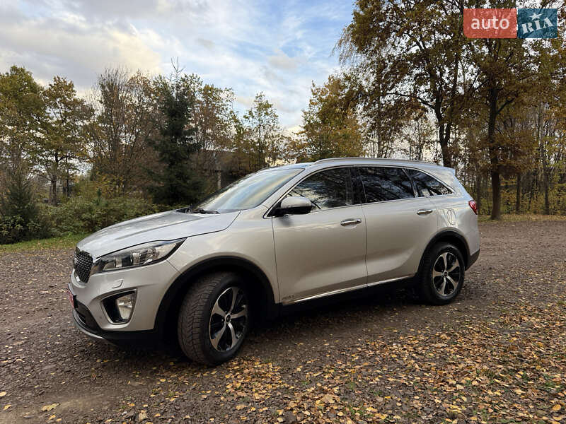 Позашляховик / Кросовер Kia Sorento 2016 в Стрию