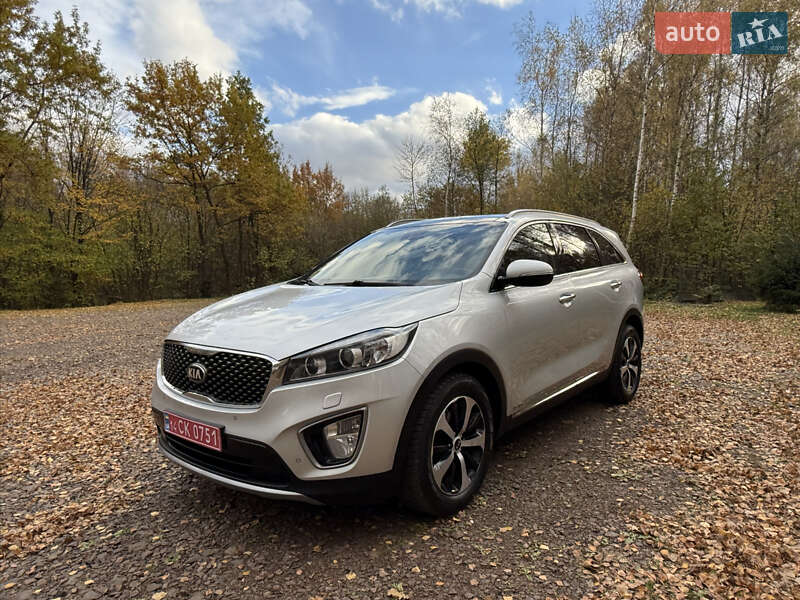Позашляховик / Кросовер Kia Sorento 2016 в Стрию