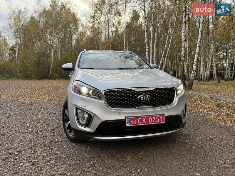 Позашляховик / Кросовер Kia Sorento 2016 в Стрию