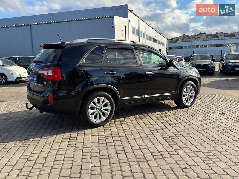 Позашляховик / Кросовер Kia Sorento 2014 в Львові