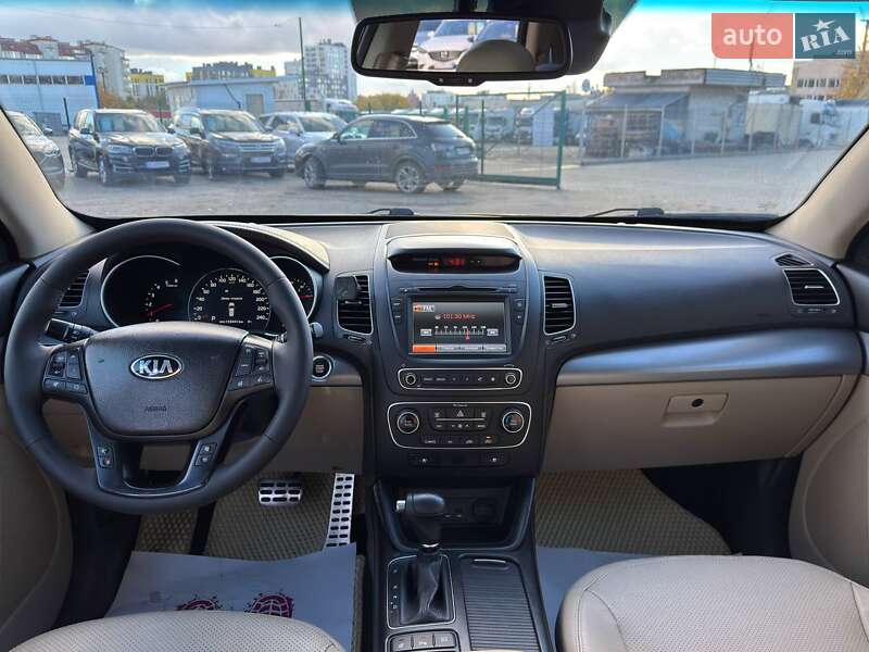 Позашляховик / Кросовер Kia Sorento 2014 в Львові