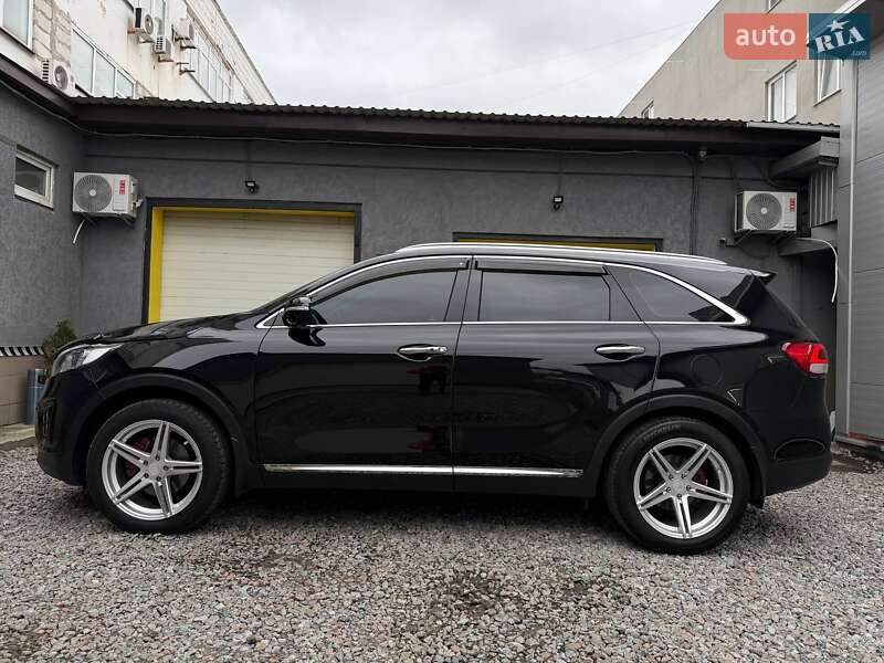 Внедорожник / Кроссовер Kia Sorento 2017 в Киеве