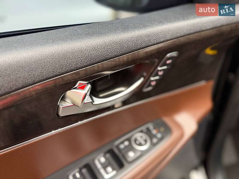 Внедорожник / Кроссовер Kia Sorento 2017 в Киеве