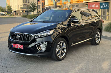 Позашляховик / Кросовер Kia Sorento 2015 в  фото 4 Позашляховик / Кросовер Kia Sorento 2015 в