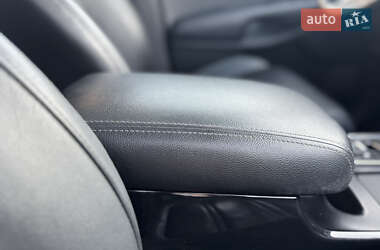 Позашляховик / Кросовер Kia Sorento 2015 в  фото 34 Позашляховик / Кросовер Kia Sorento 2015 в