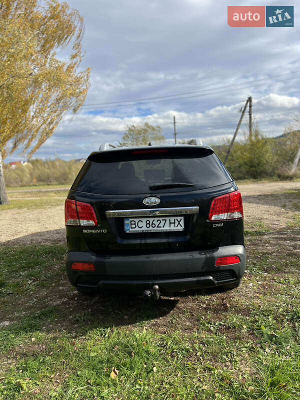 Позашляховик / Кросовер Kia Sorento 2010 в Старому Самборі