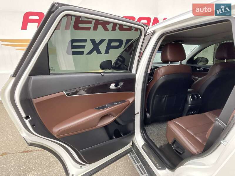 Внедорожник / Кроссовер Kia Sorento 2015 в Киеве фото 19 Внедорожник / Кроссовер Kia Sorento 2015 в Киеве