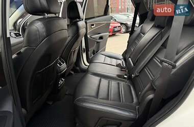 Внедорожник / Кроссовер Kia Sorento 2016 в 