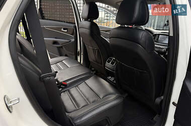 Внедорожник / Кроссовер Kia Sorento 2016 в 