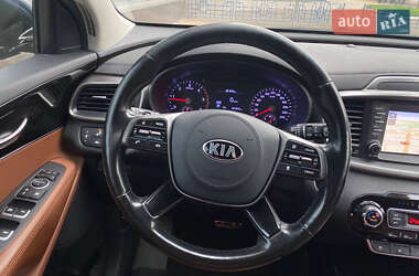 Внедорожник / Кроссовер Kia Sorento 2018 в 