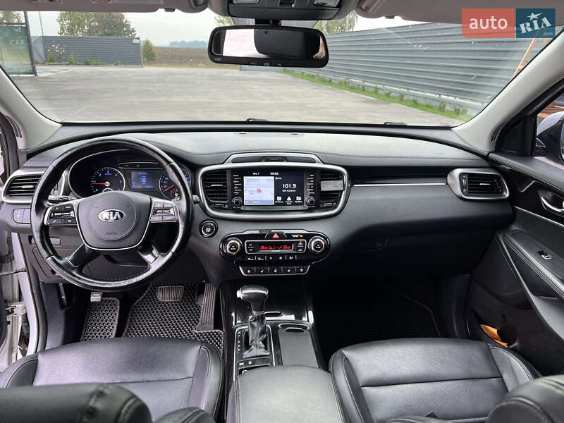 Внедорожник / Кроссовер Kia Sorento 2017 в Василькове фото 13 Внедорожник / Кроссовер Kia Sorento 2017 в Василькове