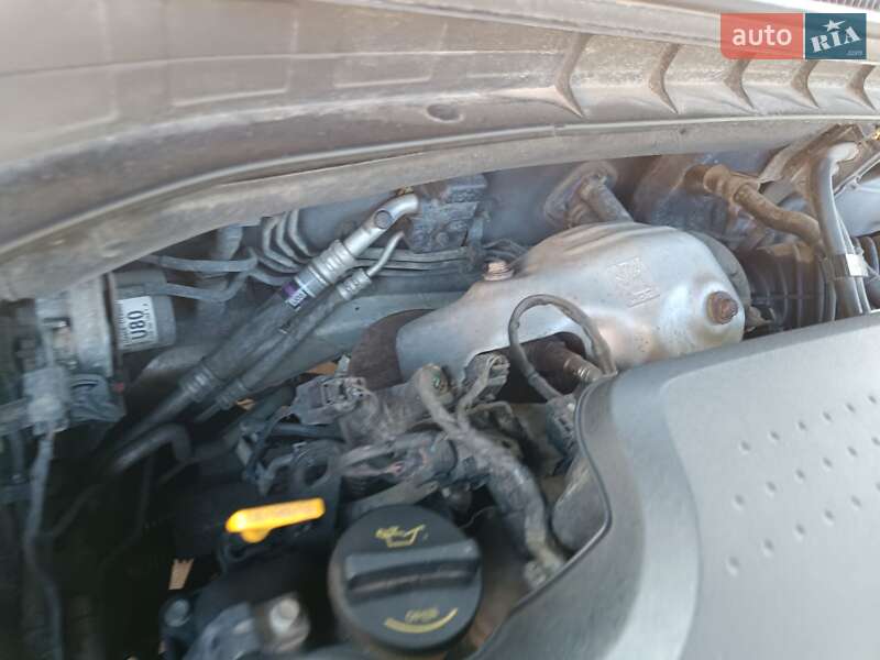 Позашляховик / Кросовер Kia Sorento 2015 в Києві фото 10 Позашляховик / Кросовер Kia Sorento 2015 в Києві