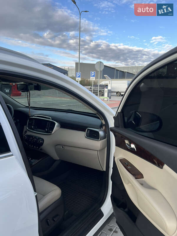 Внедорожник / Кроссовер Kia Sorento 2016 в Киеве фото 15 Внедорожник / Кроссовер Kia Sorento 2016 в Киеве