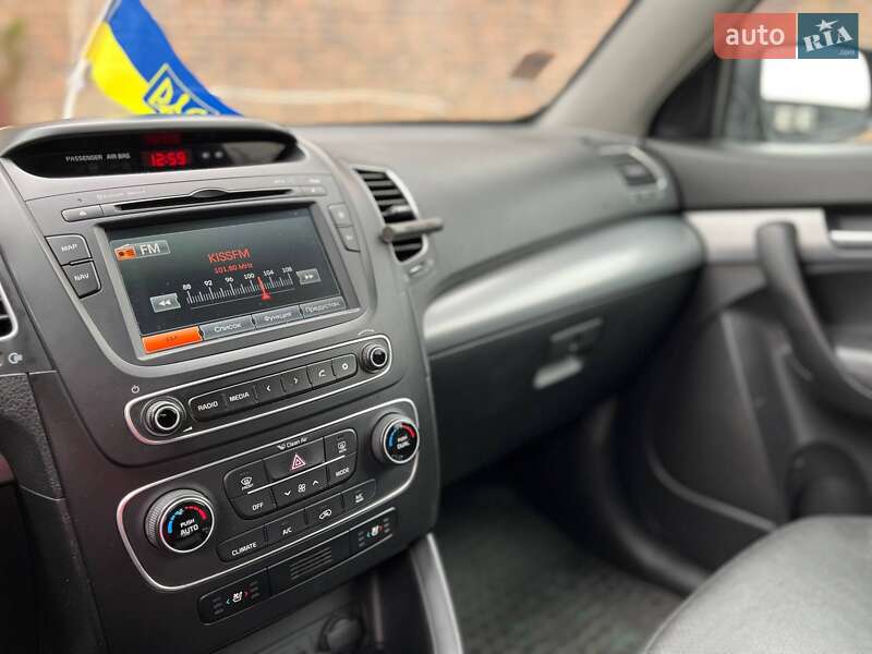 Позашляховик / Кросовер Kia Sorento 2013 в Одесі фото 29 Позашляховик / Кросовер Kia Sorento 2013 в Одесі