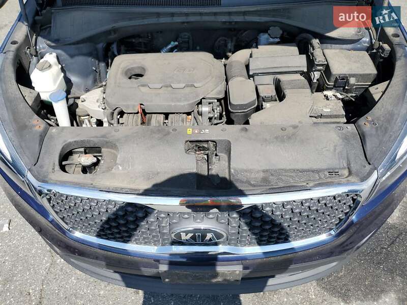 Внедорожник / Кроссовер Kia Sorento 2017 в Киеве