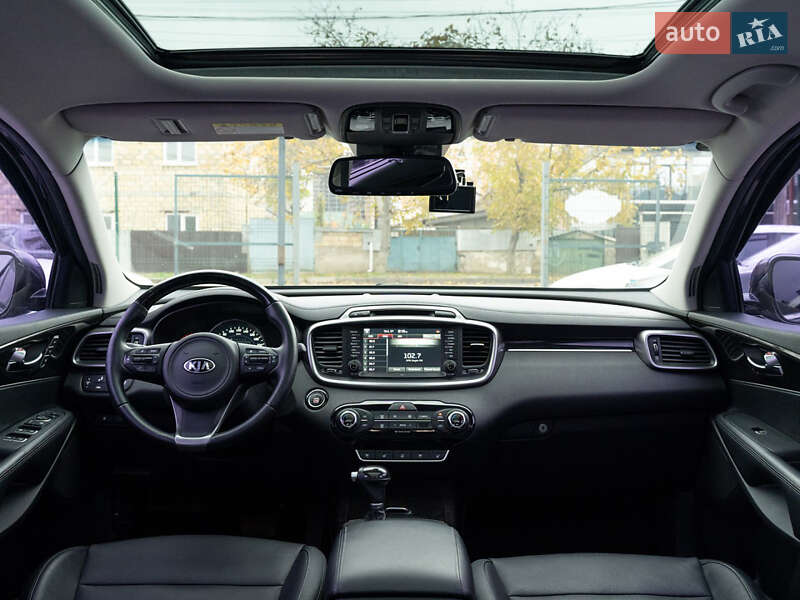Внедорожник / Кроссовер Kia Sorento 2015 в Одессе фото 18 Внедорожник / Кроссовер Kia Sorento 2015 в Одессе