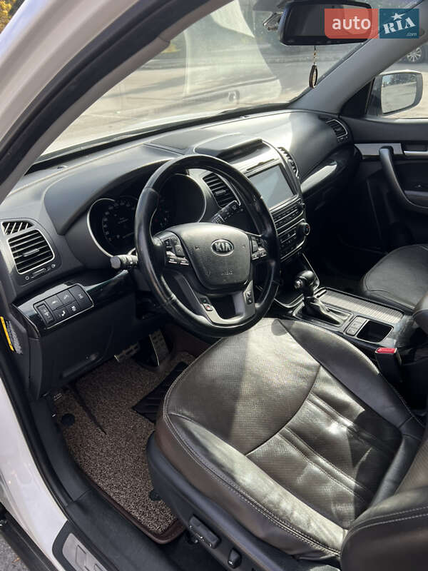 Позашляховик / Кросовер Kia Sorento 2013 в Баранівці