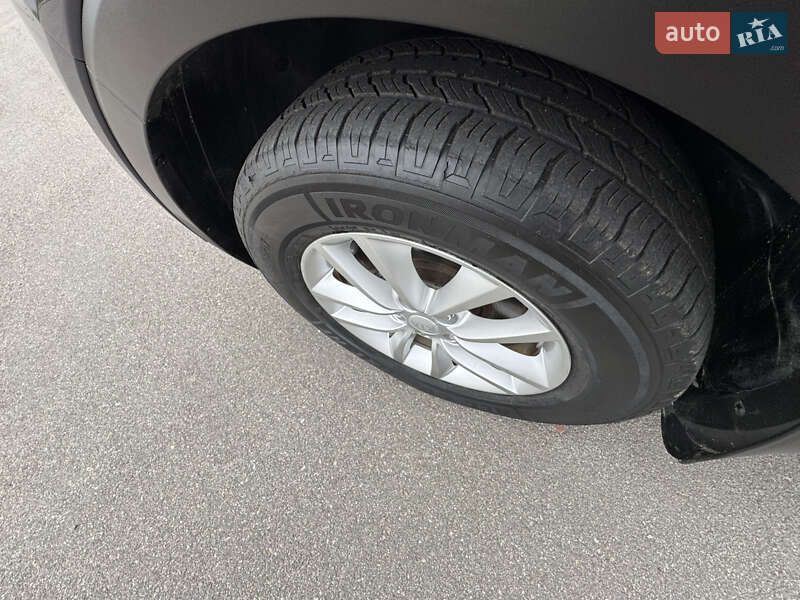 Позашляховик / Кросовер Kia Sorento 2017 в Києві