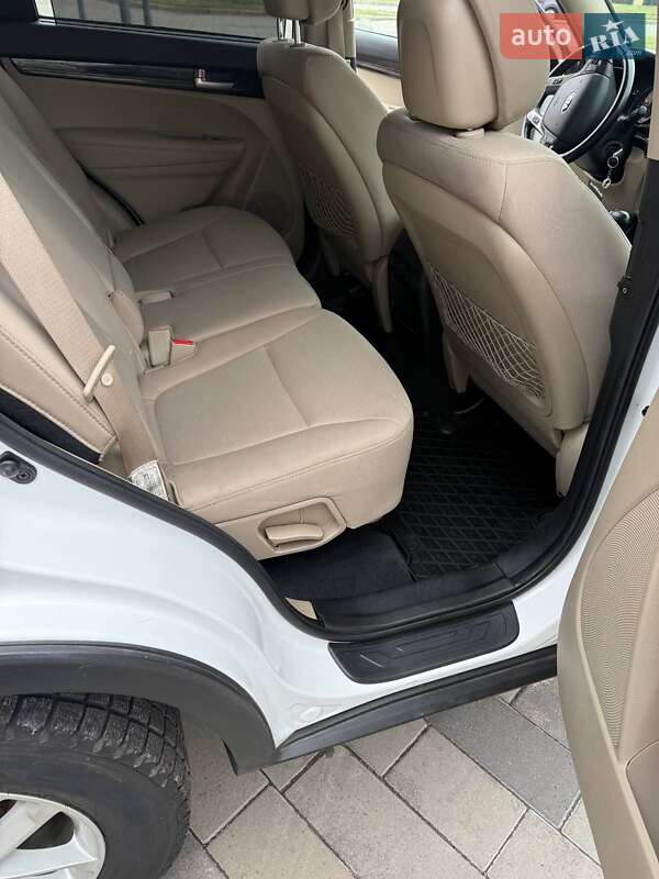 Внедорожник / Кроссовер Kia Sorento 2013 в Харькове фото 20 Внедорожник / Кроссовер Kia Sorento 2013 в Харькове