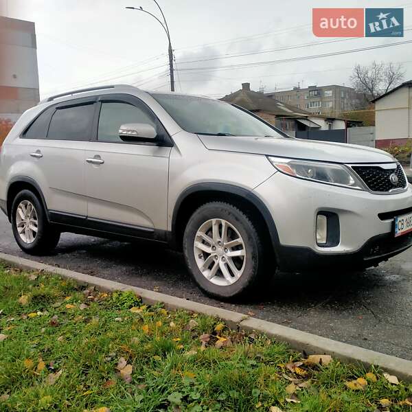 Позашляховик / Кросовер Kia Sorento 2013 в Прилуках