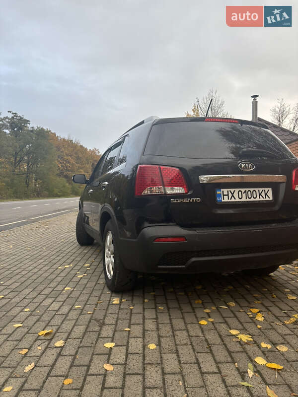 Внедорожник / Кроссовер Kia Sorento 2012 в Красилове