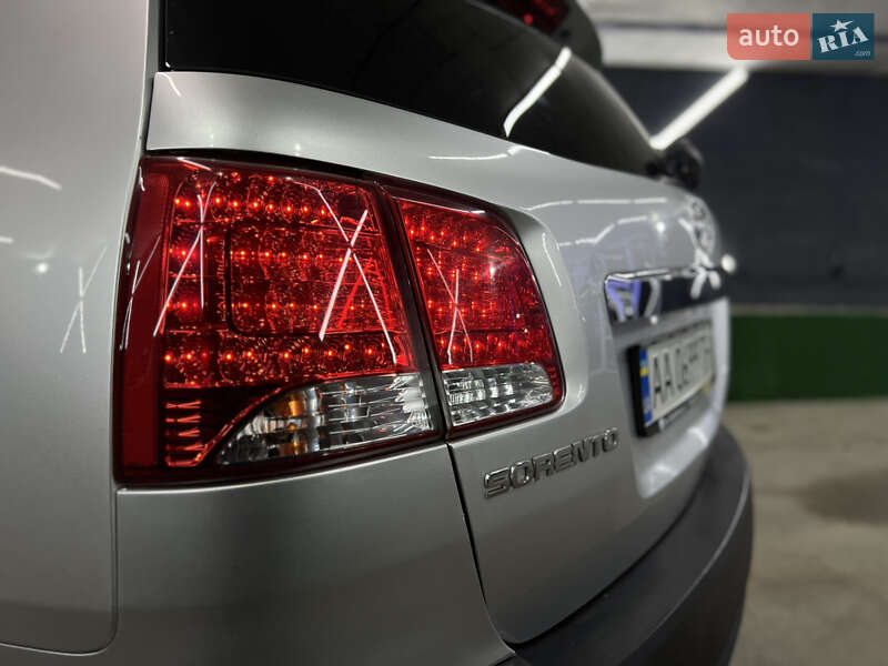 Внедорожник / Кроссовер Kia Sorento 2010 в Киеве