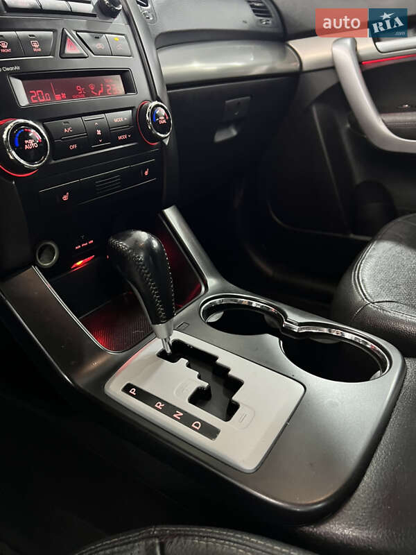 Внедорожник / Кроссовер Kia Sorento 2010 в Киеве