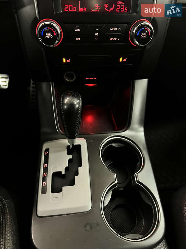 Внедорожник / Кроссовер Kia Sorento 2010 в Киеве