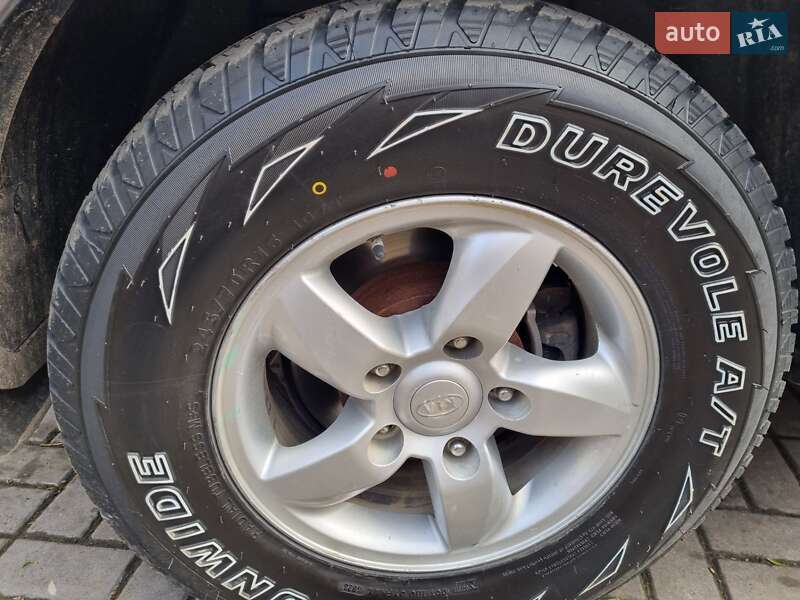 Внедорожник / Кроссовер Kia Sorento 2007 в Черновцах фото 4 Внедорожник / Кроссовер Kia Sorento 2007 в Черновцах