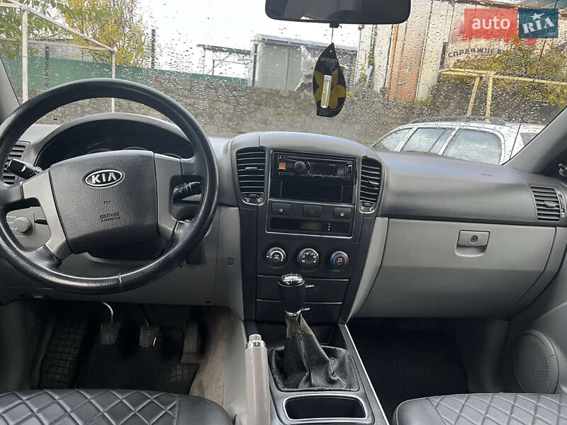 Внедорожник / Кроссовер Kia Sorento 2009 в Корсуне-Шевченковском