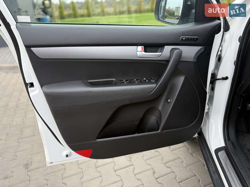 Внедорожник / Кроссовер Kia Sorento 2014 в Луцке фото 61 Внедорожник / Кроссовер Kia Sorento 2014 в Луцке