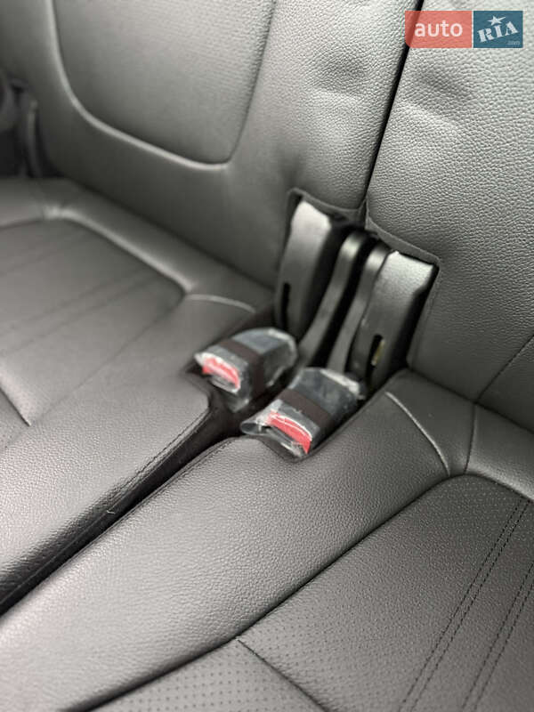 Внедорожник / Кроссовер Kia Sorento 2014 в Луцке фото 106 Внедорожник / Кроссовер Kia Sorento 2014 в Луцке