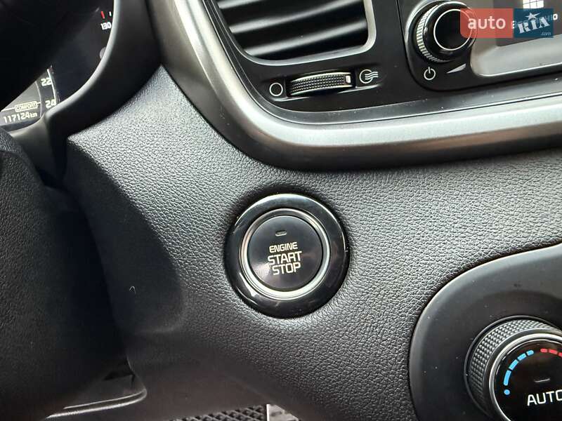 Позашляховик / Кросовер Kia Sorento 2018 в Вінниці