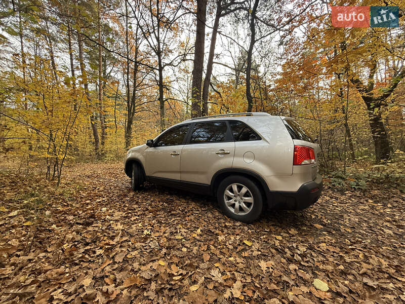 Внедорожник / Кроссовер Kia Sorento 2010 в Шептицькому