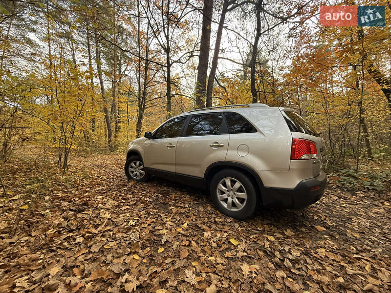 Внедорожник / Кроссовер Kia Sorento 2010 в Шептицькому